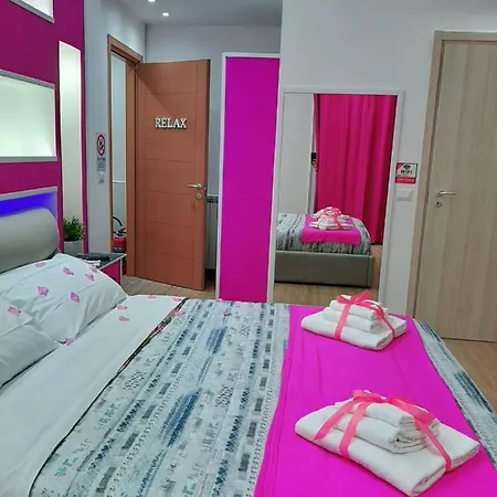 Red House Couette-café Naples