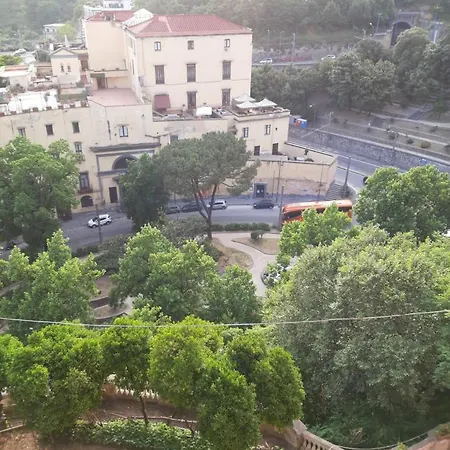 Red House Couette-café Naples