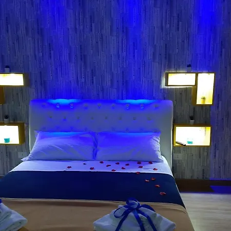 Red House فندق مبيت وإفطار نابولي