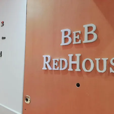 Bed & Breakfast Red House