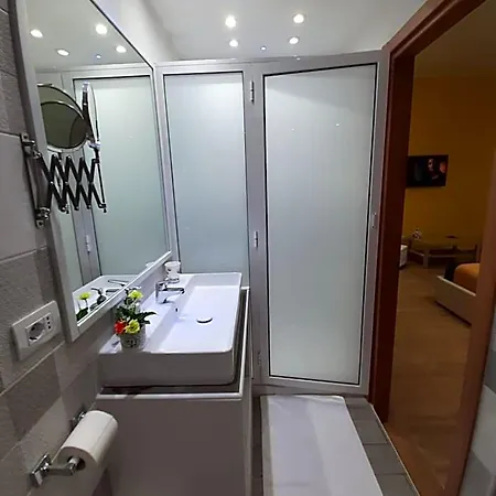 B&B Red House 4*