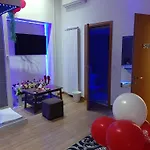Red House 4*