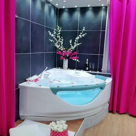 Red House 3* Nápoles