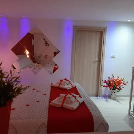 Red House 4*